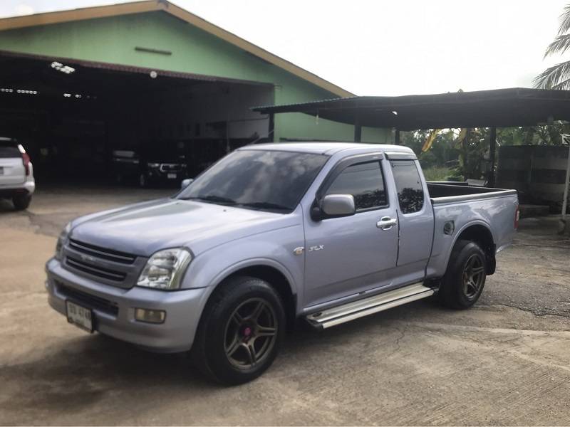 ISUZU D-MAX SPACE CAB SLX