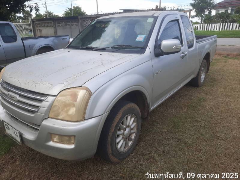 ISUZU D-MAX SPACE CAB SLX