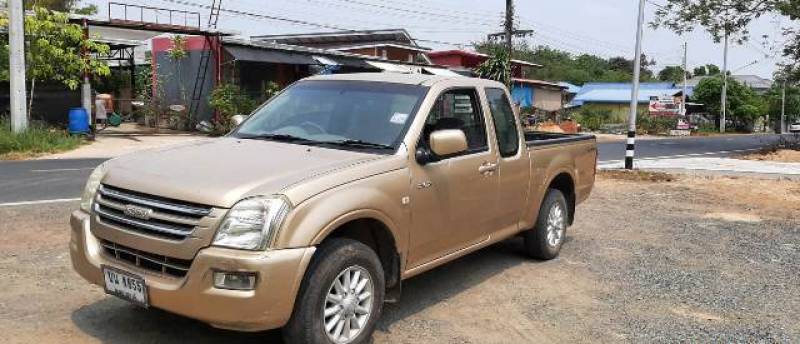 ISUZU D-MAX SPACE CAB SLX