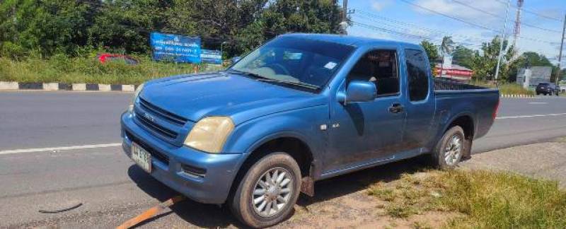 ISUZU D-MAX SPACE CAB SX