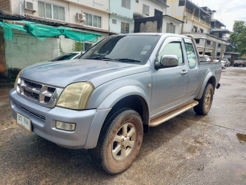 ISUZU D-MAX SPACE CAB RODEO LS