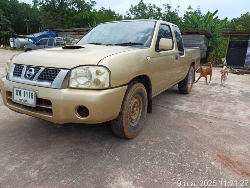 NISSAN FRONTIER KING CAB
