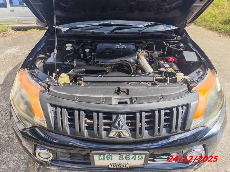 MITSUBISHI TRION  MEGA CAB GLX